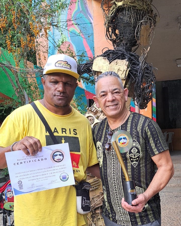 f88ab82f-6abe-42e2-951d-e5ac554932b8